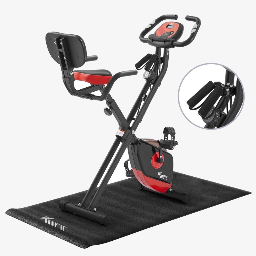 Motionscykel med gulvbeskyttelsesmåtte